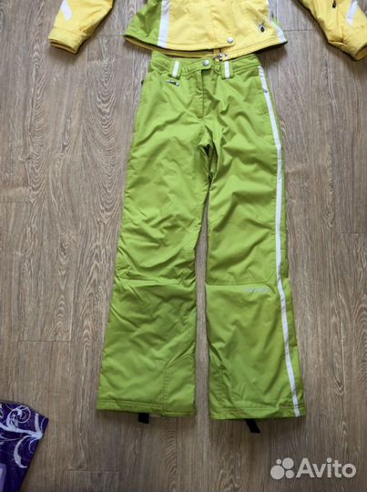 Горнолыжный костюм женский