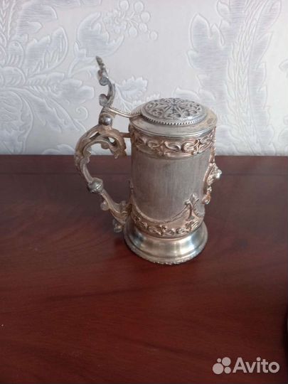 Большая пивная кружка