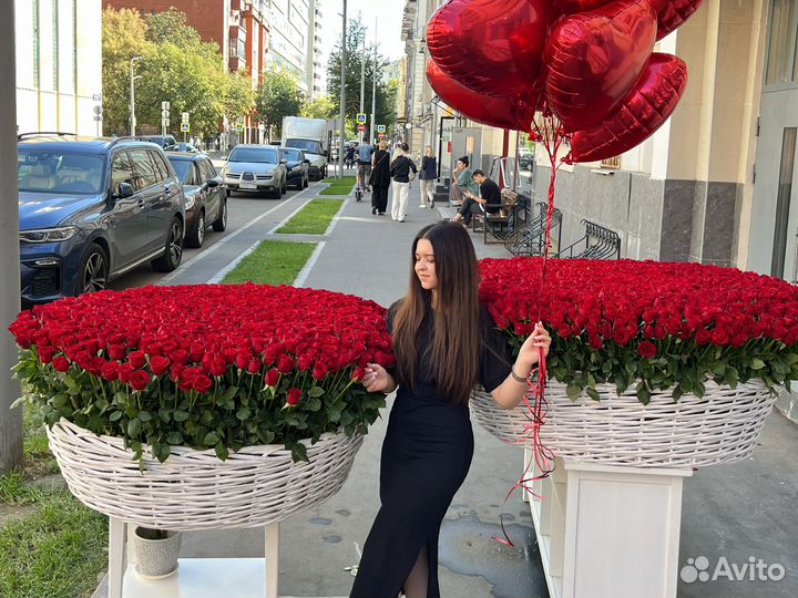 Цветы Корзина из 501 розы