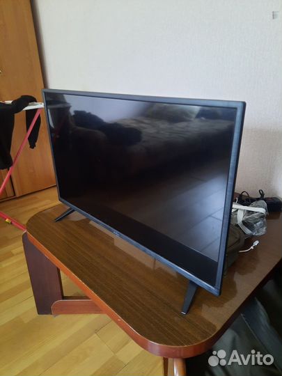 Телевизор SMART tv 32 дюйма