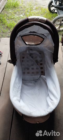 Прогулочная коляска 3 в 1 бу, есть автокресло