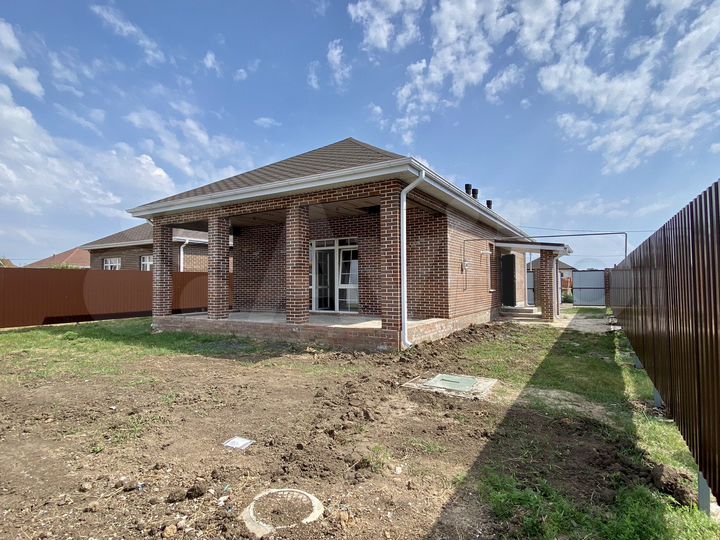 Дом 104 м² на участке 5,4 сот.