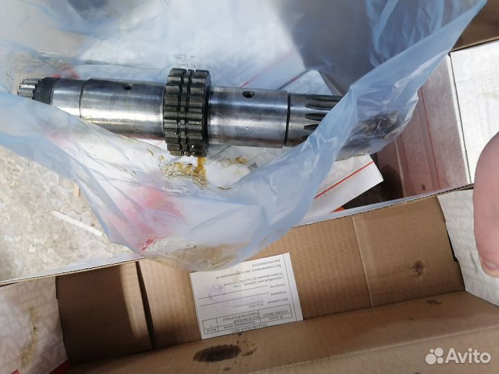 Вал Урал первичный раздаточной коробки Урал пневмо