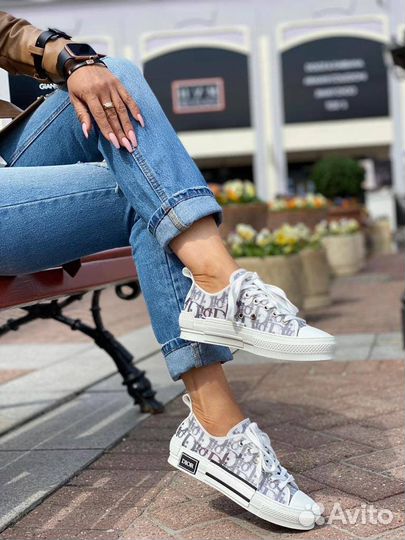 Кроссовки dior