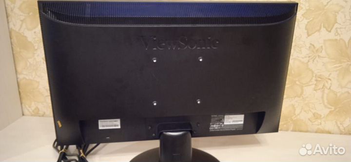 Монитор Viewsonic 24