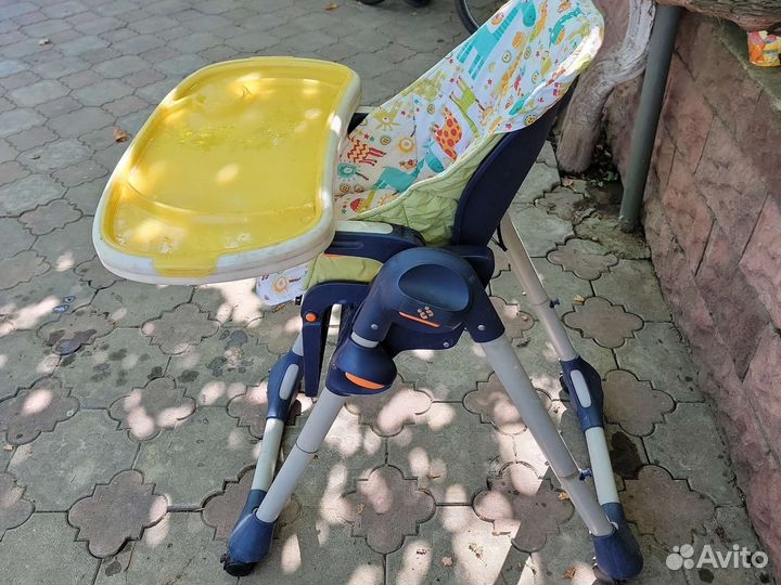 Стульчик для кормления chicco