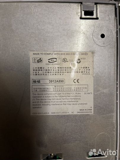 Свич 3com 24 порта с ушами бу