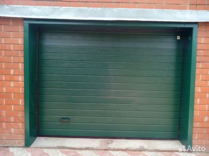 Гаражные ворота Алютех 2500 х 2500