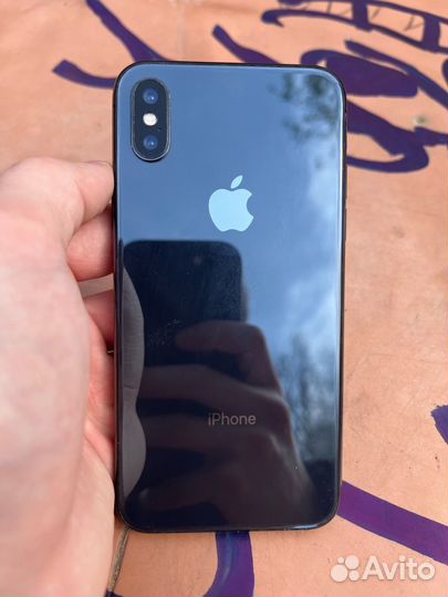iPhone X, 64 ГБ