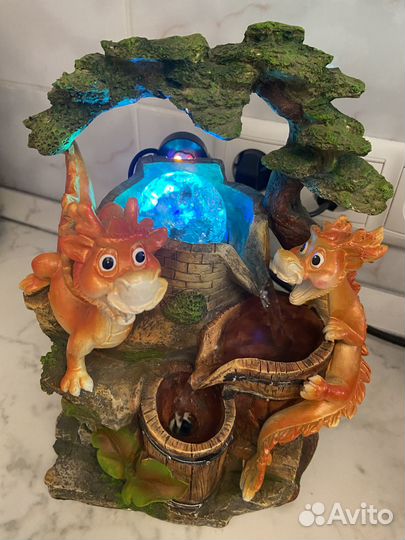 Декоративный фонтан «Драконы»