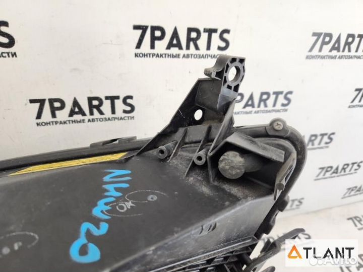 Фара передняя левая toyota prius