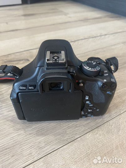 Фотоаппарат Canon EOS 600D Kit EF-S 18-55mm