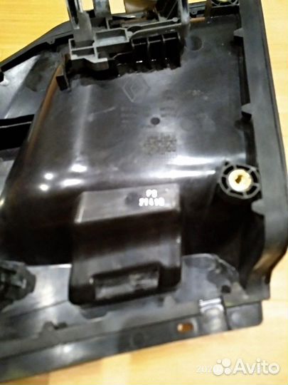 Ручка дверного замка правая Renault T K seria