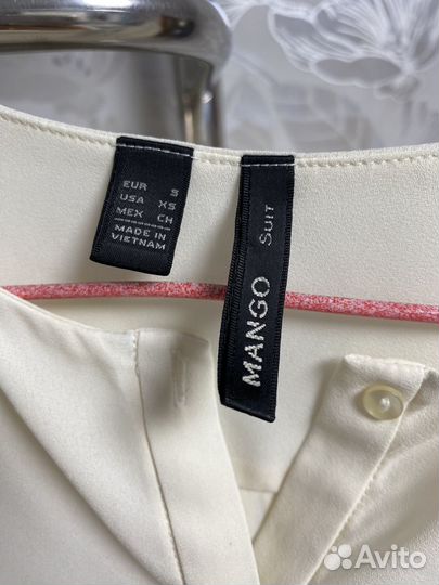 Рубашка белая женская mango