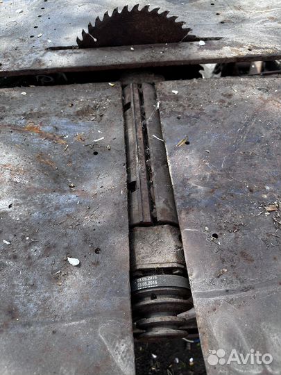 Станок с циркуляркойи рубанком