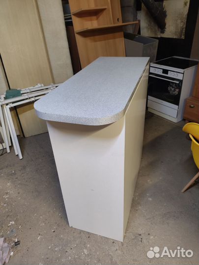 Продаётся барная стойка б/у.Доставка