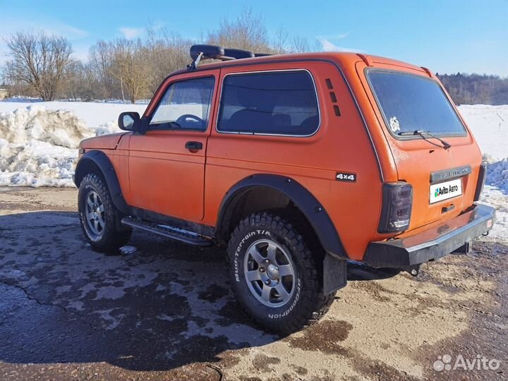 LADA 4x4 (Нива) 1.7 МТ, 2001, 60 000 км