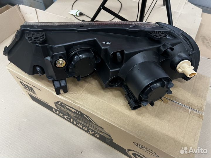 Фара Дэу Нексия N150(R)правая Оригинал UzChasus