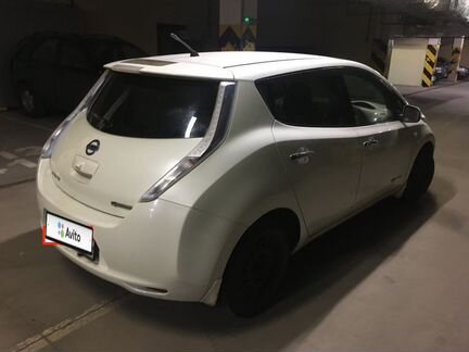 Nissan Leaf AT, 2011, 140 000 км