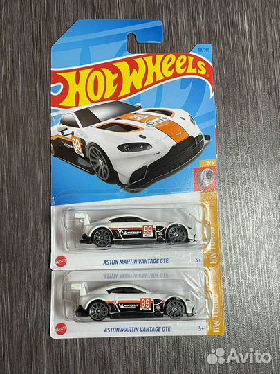 Hot wheels case L