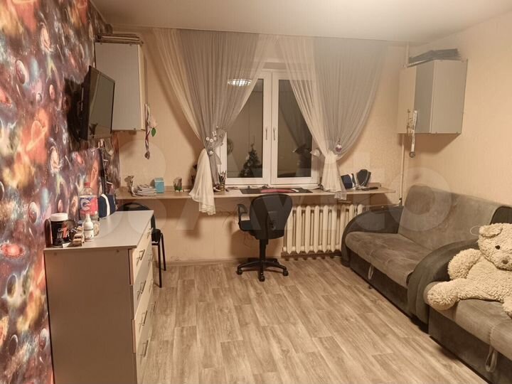 3-к. квартира, 83 м², 3/10 эт.