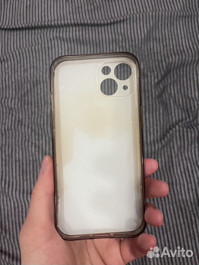 Чехол на iPhone 13 с котом