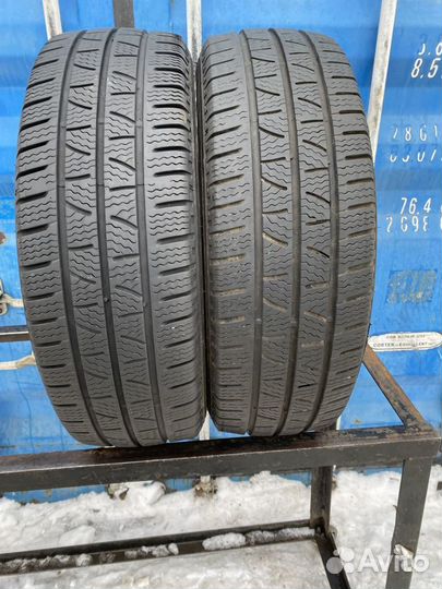 Pirelli Carrier Winter 215/65 R16C 109R