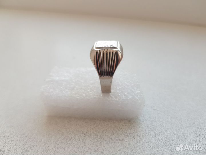 Печатка, перстень, кольцо. Серебро 925 пр. 5,64 гр