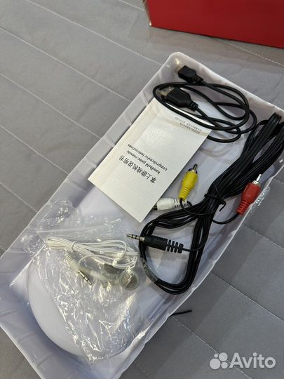 Игровая консоль