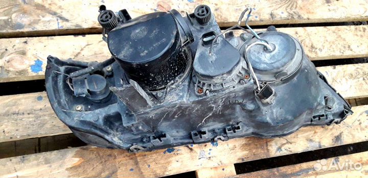 Фара левая BMW X5 E53