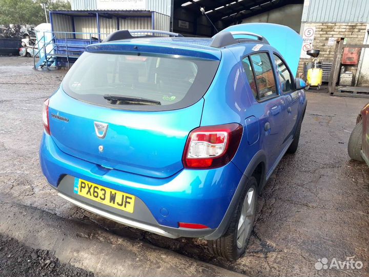 Форсунка топливная Dacia 2013 166008740R