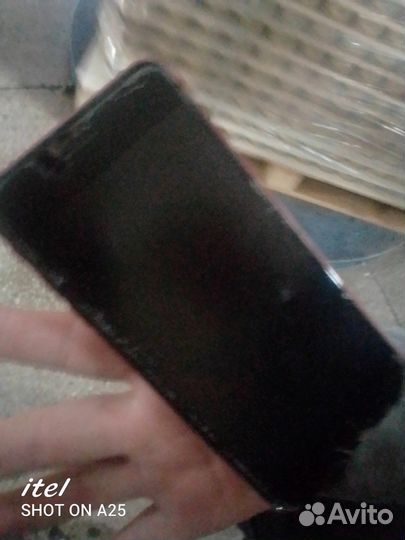 Телефон iPhone 8 plus