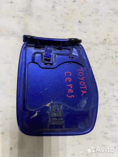 Лючок бензобака Toyota Marino, Ceres AE100