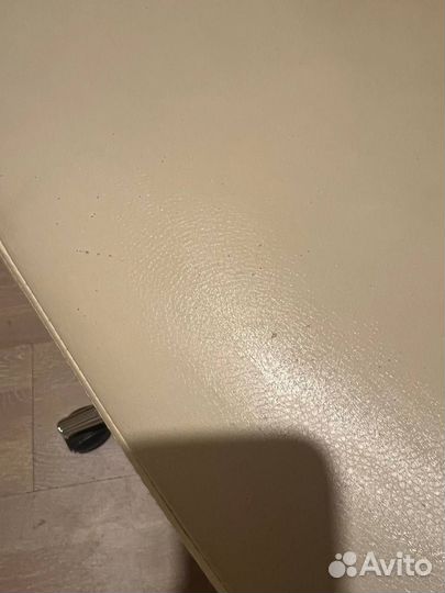 Кресло руководителя Бюрократ T-703SL молочный (T-7