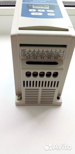 Частотный преобразователь Bonfiglioli SYN 10 S220