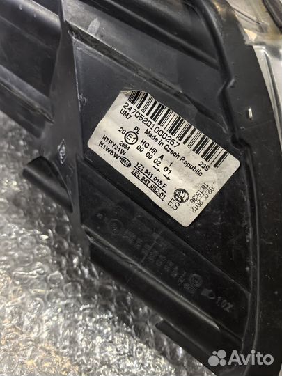 Фара левая оригинал, галоген Skoda Octavia A5 Fl