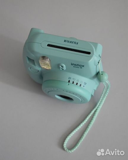 Фотоаппарат Polaroid Fujifilm Instax Mini 8