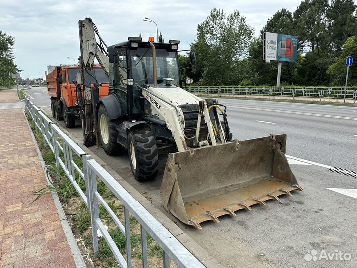 Экскаватор-погрузчик Terex 860, 2010