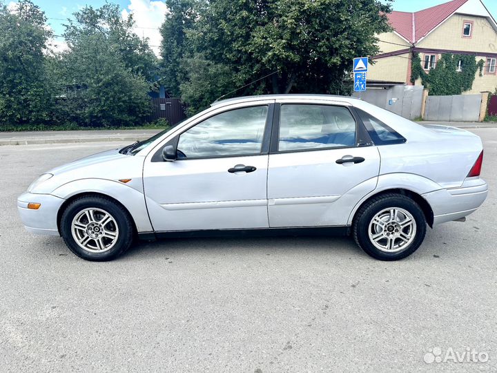 Ford Focus 2.0 AT, 2000, 100 000 км