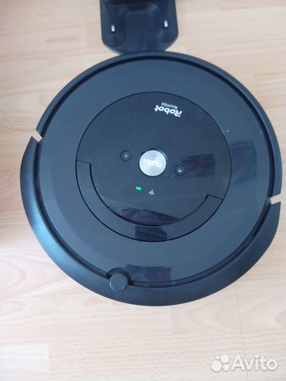 Робот пылесос Robot Roomba e5