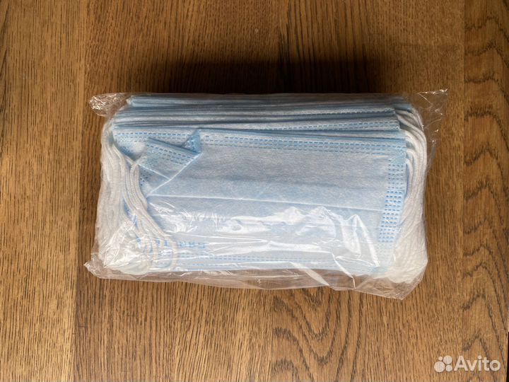 Маска одноразовая медицинская