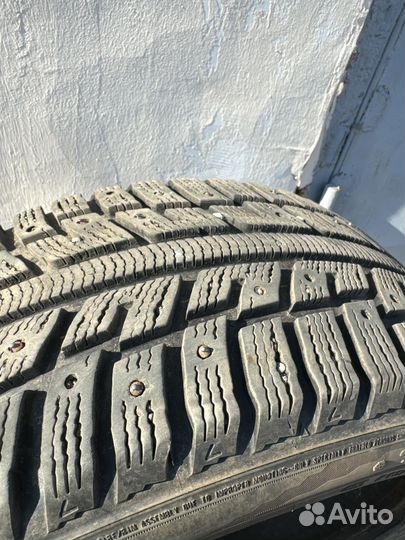 Kumho I'Zen KW22 215/50 R17