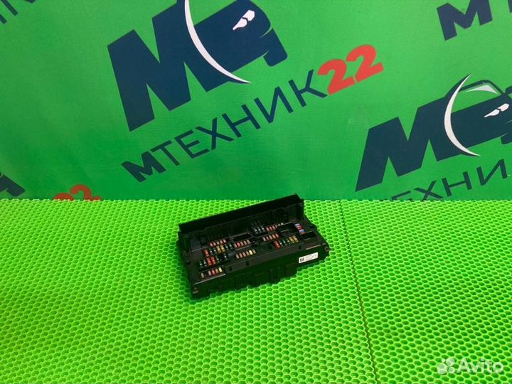 Блок предохранителей салонный Bmw 5 F10 N52B25