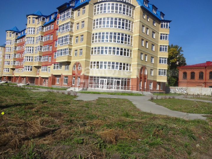 2-к. квартира, 104 м², 6/7 эт.