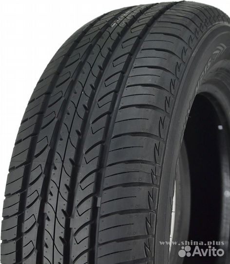 Maxxis MP-15 Pragmatra SUV 225/65 R17 102V