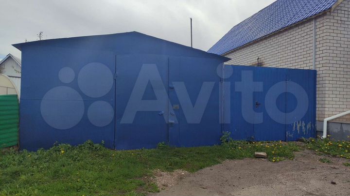 Гараж, > 30 м²
