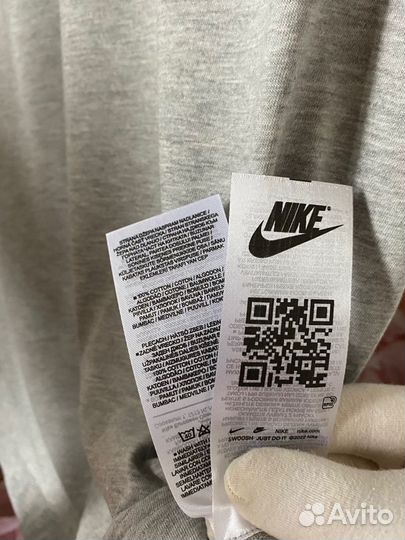 Футболка Nike серая