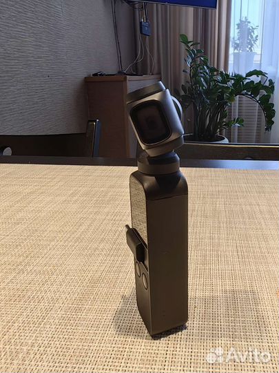 Экшен камера dji osmo pocket