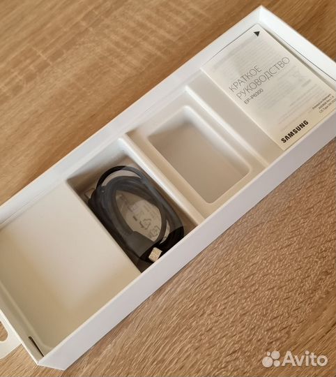 Беспроводное зарядное устройство EP-P6300 Samsung