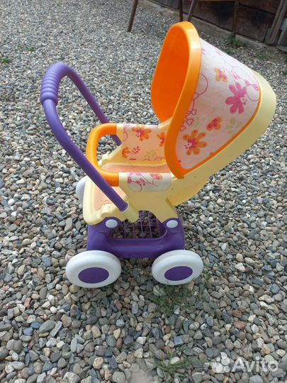 Коляска для кукол